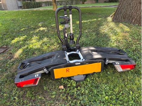 Thule EasyFold XT 933 Fahrradträger – Wie NEU 🚴‍♂