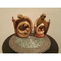 Kleine Krippe bemalt 3