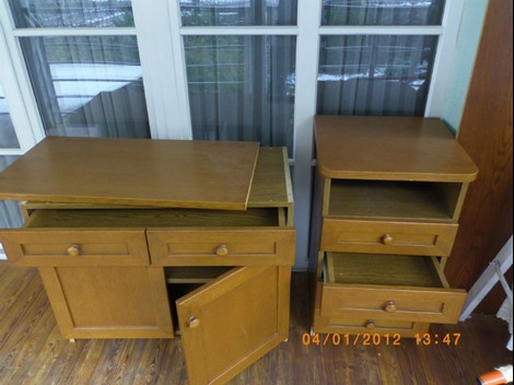 1Kastl mit Schubladen 1Kastl mit Schubladen
