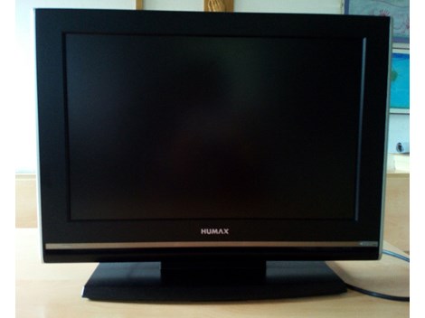 Flachbild-Fernseher 19" Flachbild-Fernseher 19"