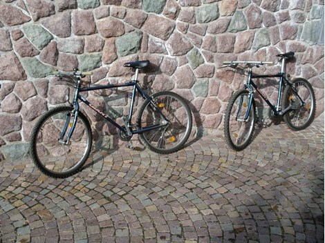 2 Fahrräder MTB 2 Fahrräder MTB