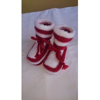 Handgestrickte Babypatschlan Babysocken aus Wolle 7