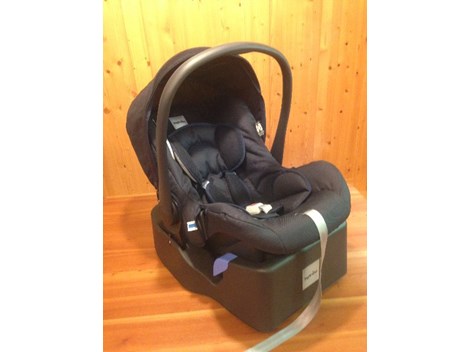 Autowippe INGLESINA NEU 0 -13 kg Autowippe INGLESINA NEU 0 -13 kg