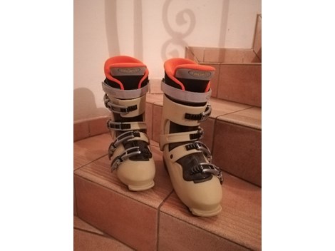 Snowboardschuhe Race Gr. 42/43 Snowboardschuhe Race Gr. 42/43