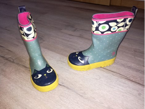 Gummistiefel neuwertig Gr. 23-24 Gummistiefel neuwertig Gr. 23-24