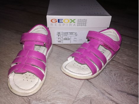 Sandalen GEOX Leder Gr. 25 Sandalen GEOX Leder Gr. 25