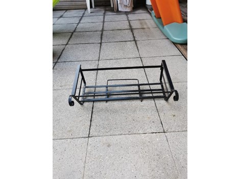 Blumenkistenhalter Blumenkistenhalter