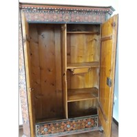 Antiker Tiroler Schrank 2
