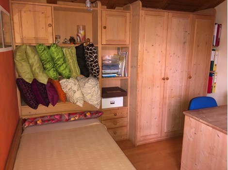 Kinderzimmer in Fichte-Natur Kinderzimmer in Fichte-Natur