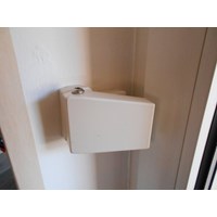 SICHERHEIT FÜR FENSTER " FENSTERSCHNAPPER" 5