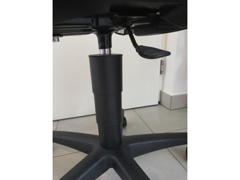 Bürosessel ohne Armlehne