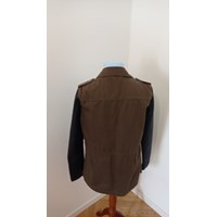 Jacke 15 € 3