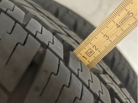 4 Ganzjahresreifen 215/65 R16 C