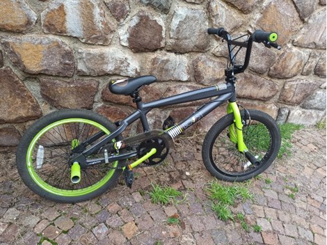 Biete BMX Fahrrad