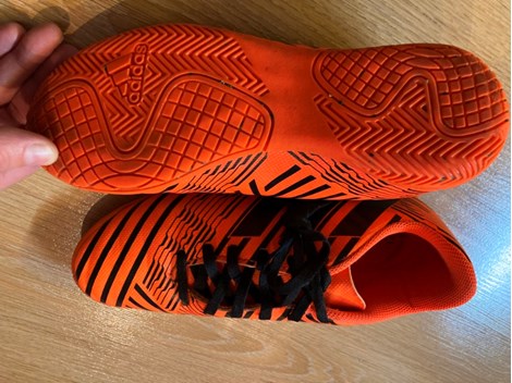 Trainingsschuhe Junior Adidas Nemeziz, Größe36 1/3 Trainingsschuhe Junior Adidas Nemeziz, Größe36 1/3