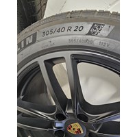 4 Originale Porsche Cayenne Felgen mit Winterreife 5