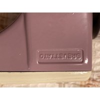 Alte Kindernähmaschine 3
