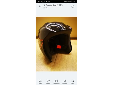 Kinderskihelm für ca. 8-10 Jahre Kinderskihelm für ca. 8-10 Jahre