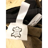 Neuwertige Lederhose für Herren 2